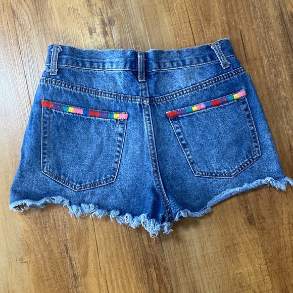 Forever 21 Y2K jean booty shorts cut offs size 27 - Picture 2 of 6